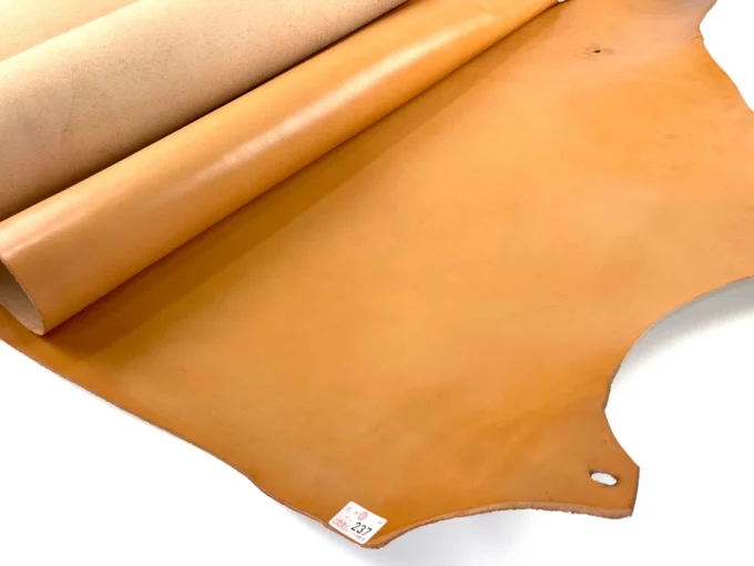 TOCHIGI VONO ANILINE