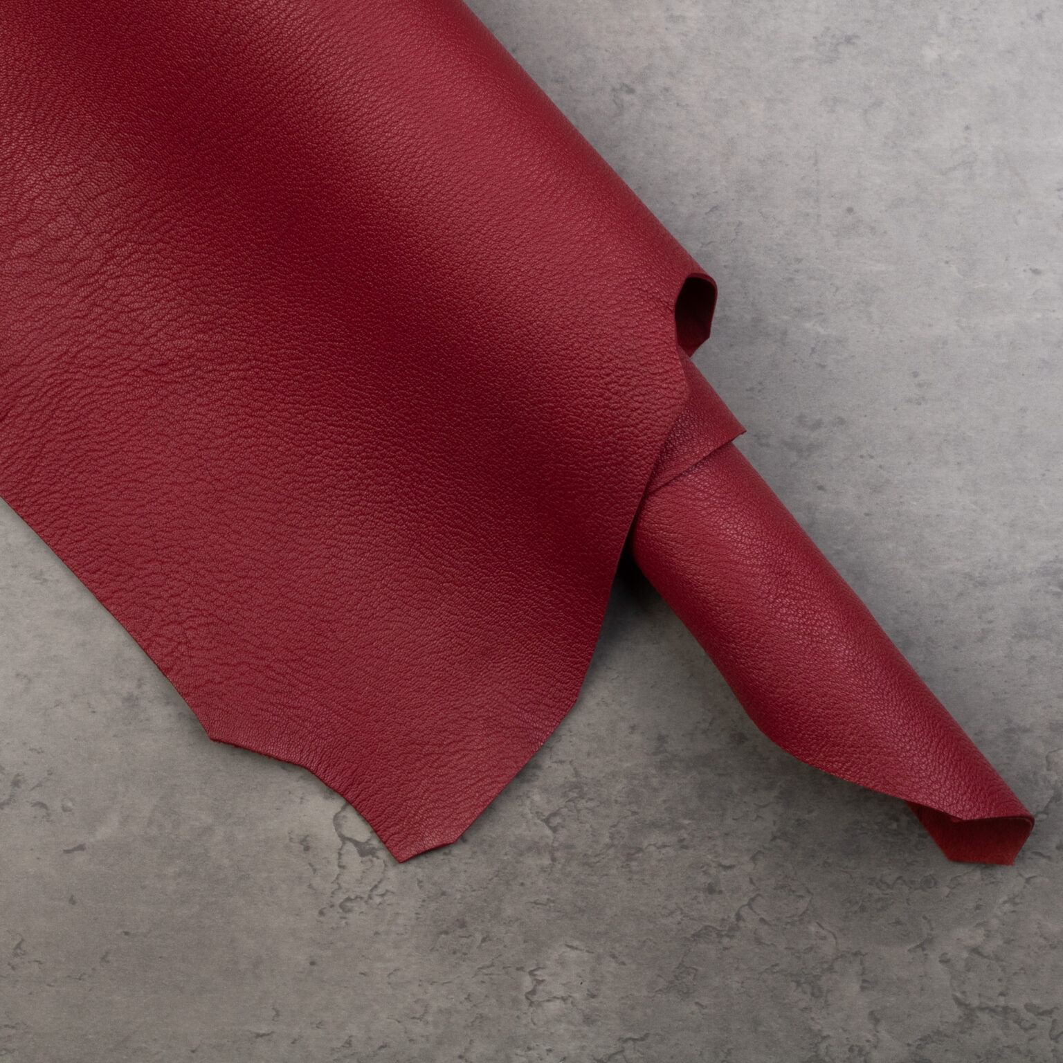 ALRAN FRENCH GOAT – SMOOTH RED - Belts Production