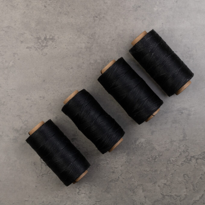 BELTS PRODUCTION BRAIDED WAX THREADS