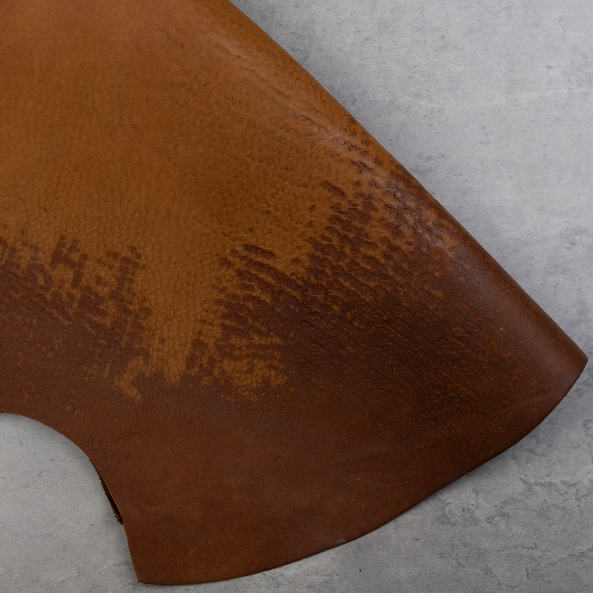 CAPALBIO SHELL CORDOVAN SHRUNKEN 1.2-1.4 MM / 3.5 OZ